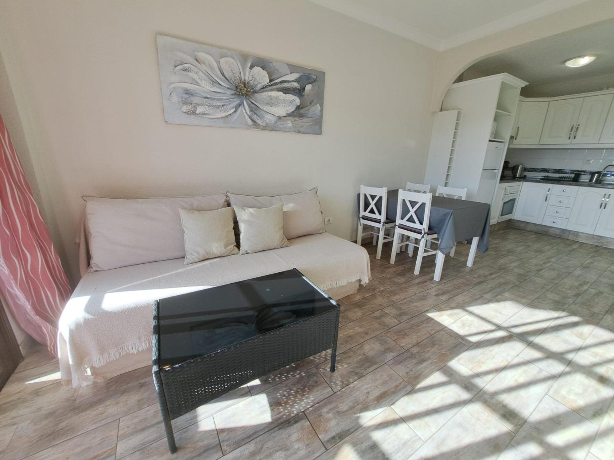 Atlantis 3 One Bedroom, Sea Front, In Complex With Pool Costa Del Silencio Exterior photo